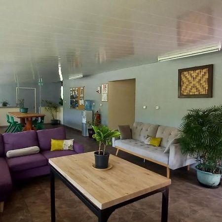 Pension Toka Eva Nuku Hiva Exterior foto